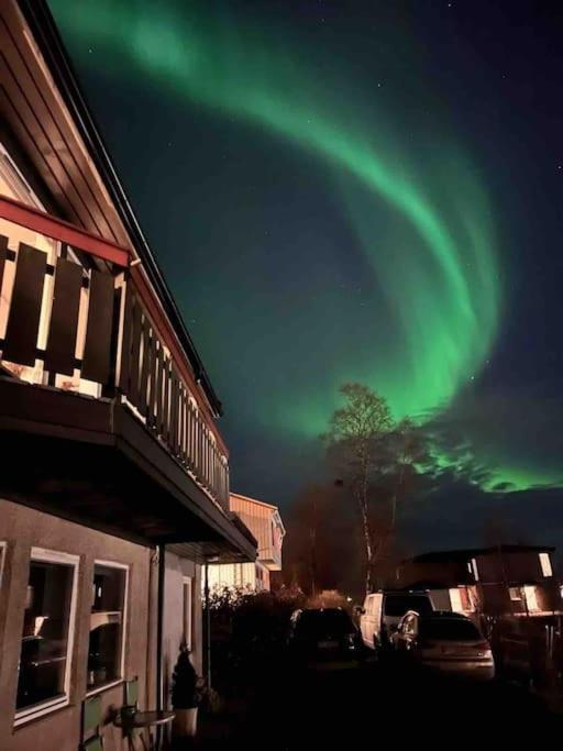 Cosy Flat Near Cable Car And The Arctic Cathedral Apartamento Tromsø Exterior foto